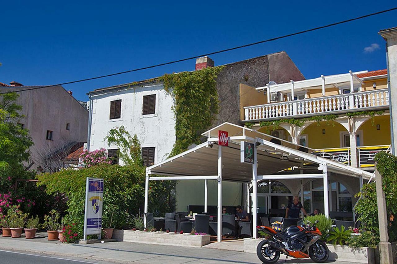 Apartment Carlitos Karlobag Exterior photo